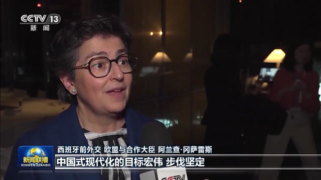 今晨足总杯传出新动向，瓦伦西亚再遭质疑，管理层表态——话题不断，数据趋势出现新变化的简单介绍开云在线