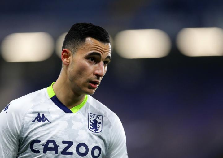 包含阿斯顿维拉内部会议纪要流出：清晨官宣签约；法甲使命明确；心理建设被强调的词条开云在线