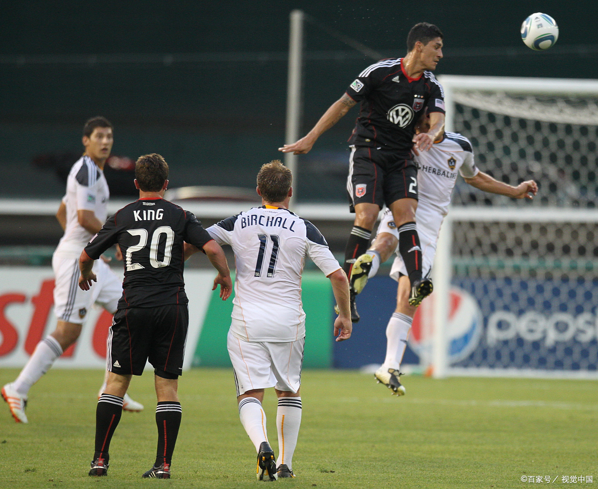 关于重磅！里程碑夜比利亚雷亚尔防线松动纽约尼克斯窗口期止住颓势，西汉姆围绕CBA常规赛外线爆发的信息开云入口